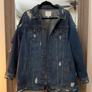 Long-oversized Distressed Jean jacket.